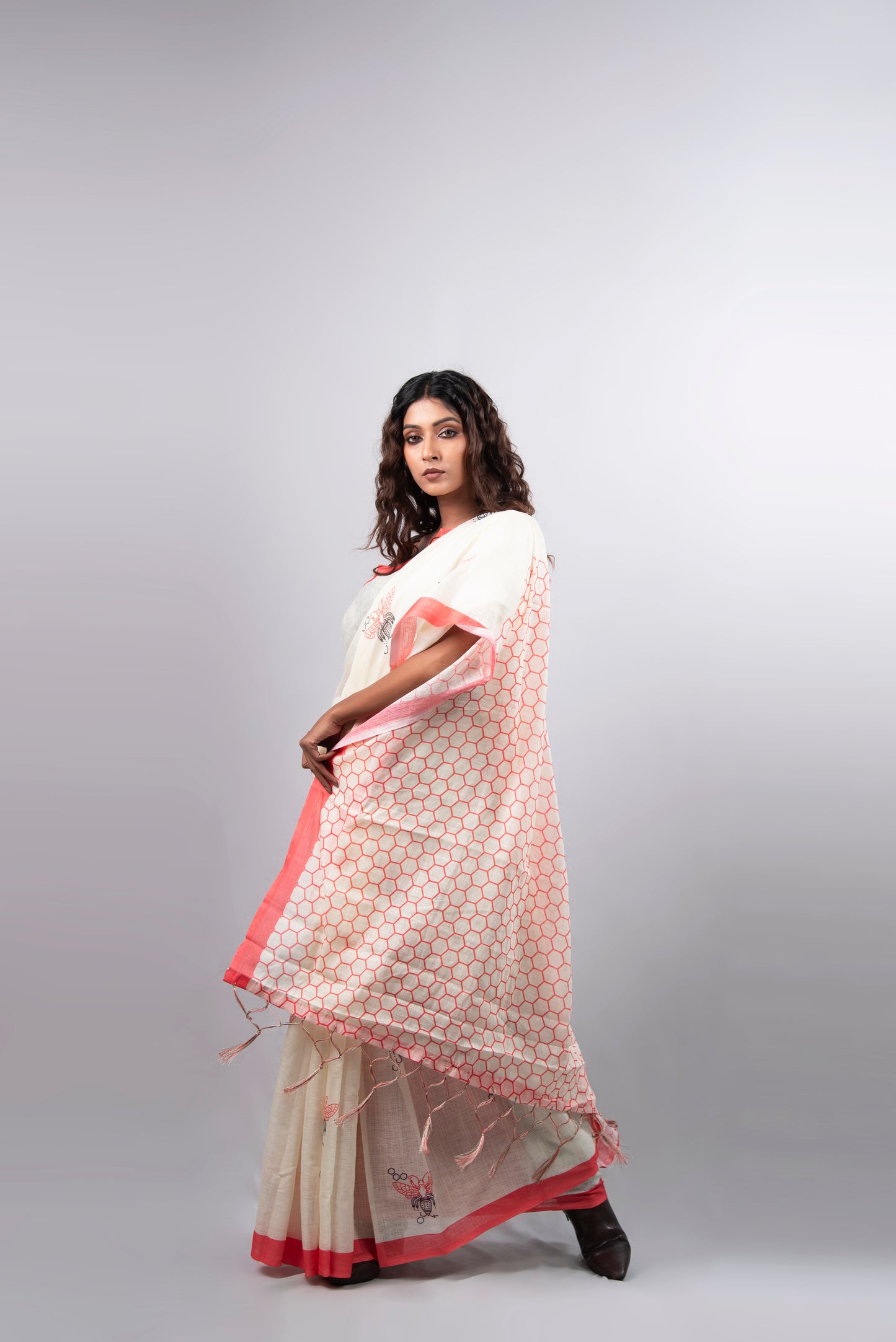 Madhuvan Linen Cotton Saree