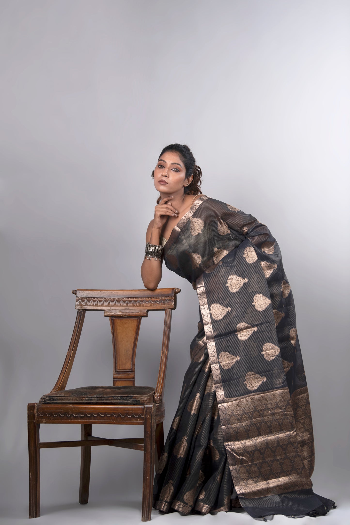 Noir Kashi Cotton Tissue Saree