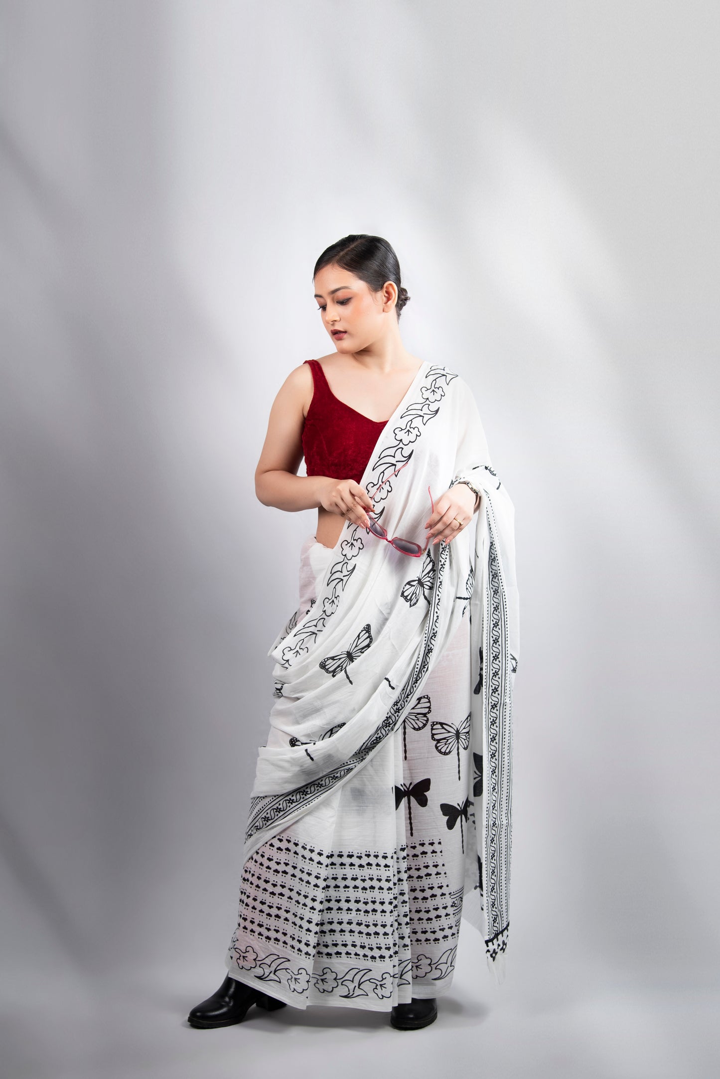 Noir Flutter Mul Cotton Saree