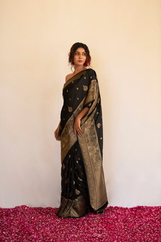 Zareen Mashru Banarasi Saree