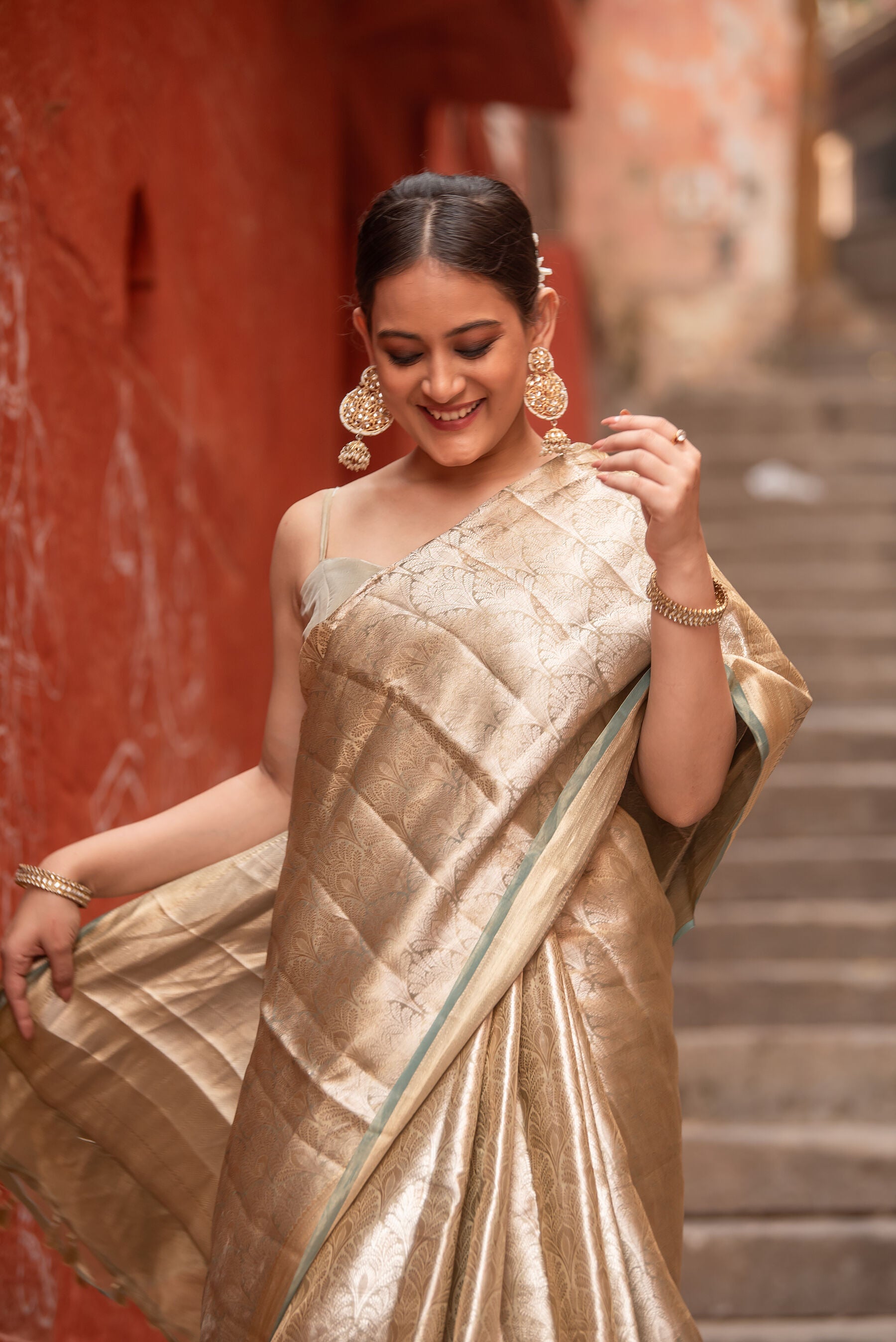 Pure Tissue Banarasi Saree in Gold with Mint Selvedge | Lightweight Festive Tissue Silk Saree