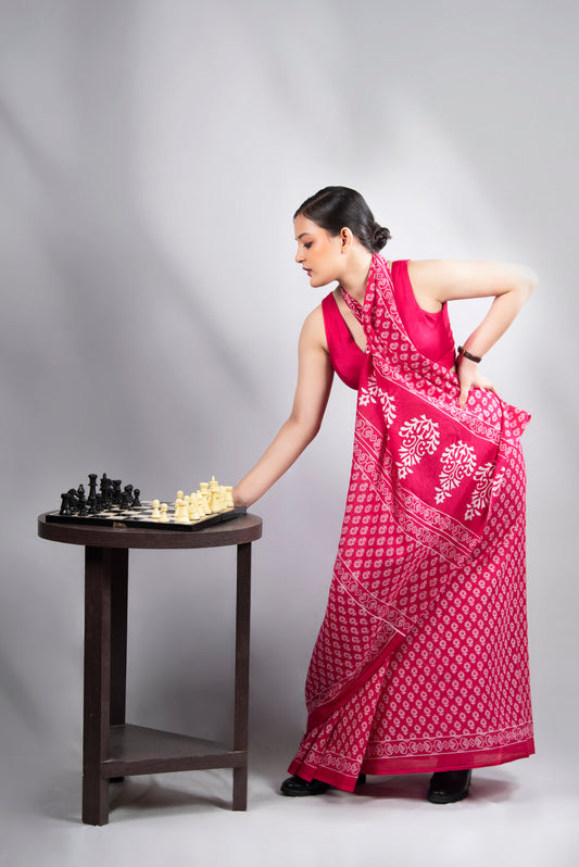 Gulnaar Mul Cotton Saree