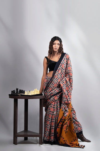 Zariya Mul Cotton Saree
