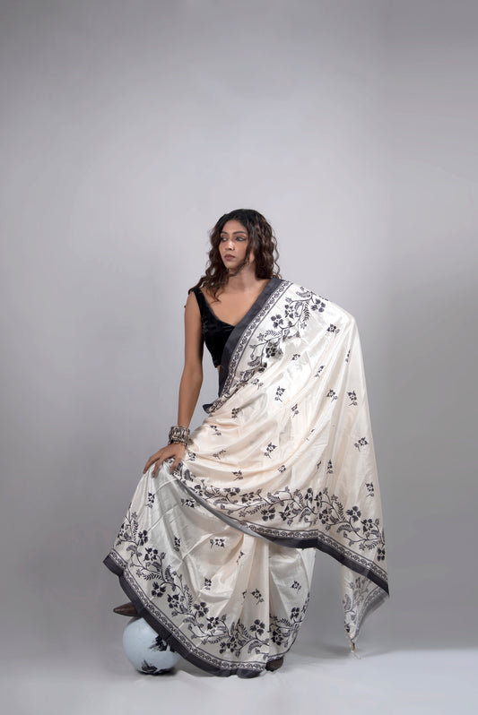 Ivory Noir Pre-Draped Satin Saree