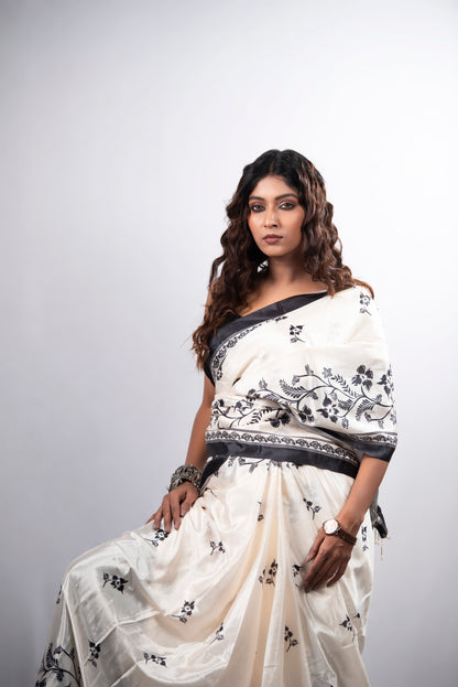 Ivory Noir Pre-Draped Satin Saree